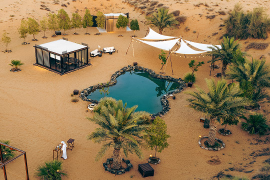 Nestled Platinum Oasis (2–10 personas)